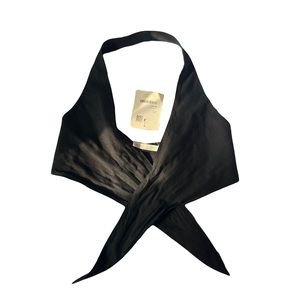 oak and fort linen blend front tie halter top in black